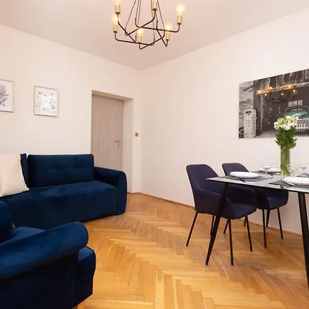 Center Elektoralna By Renters Lägenhet Warszawa